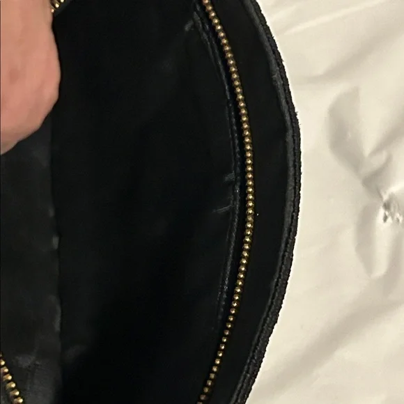 Bundle of Vintage Black & silver Beaded Evening Clutch - Elegant Women's Bag. - Picture 13 of 14